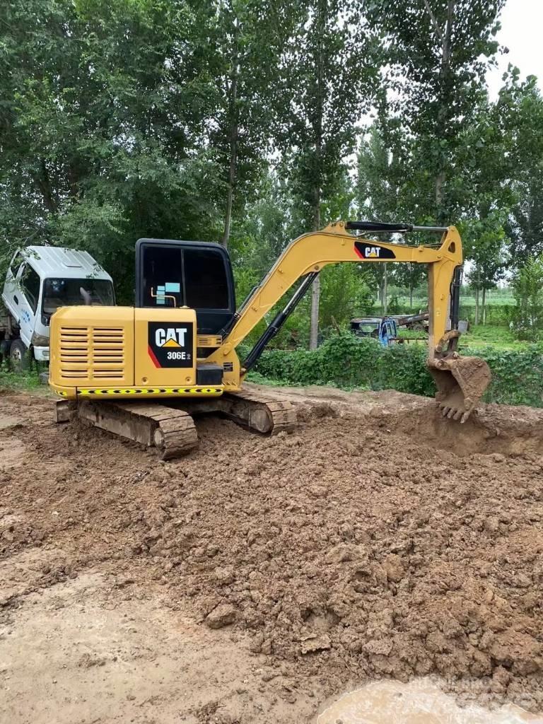 CAT 306E2 Escavatori cingolati