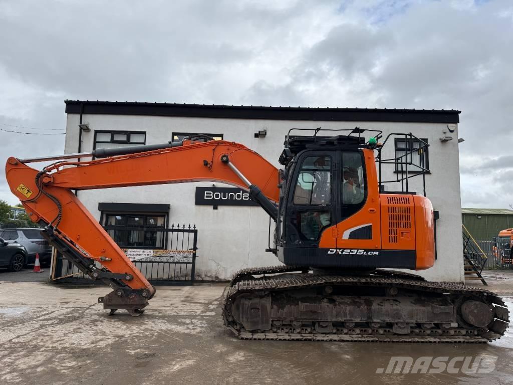 Doosan DX 235 LCR-5 Escavatori cingolati
