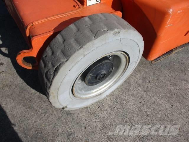 JLG E400 AJPN (817) Altre piattaforme monobraccio
