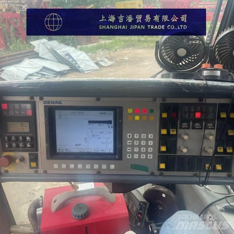 Demag CC 2800 Gru cingolate