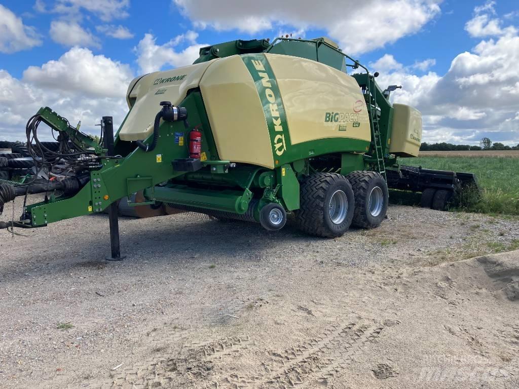Krone Big Pack 4x4, Presse quadre