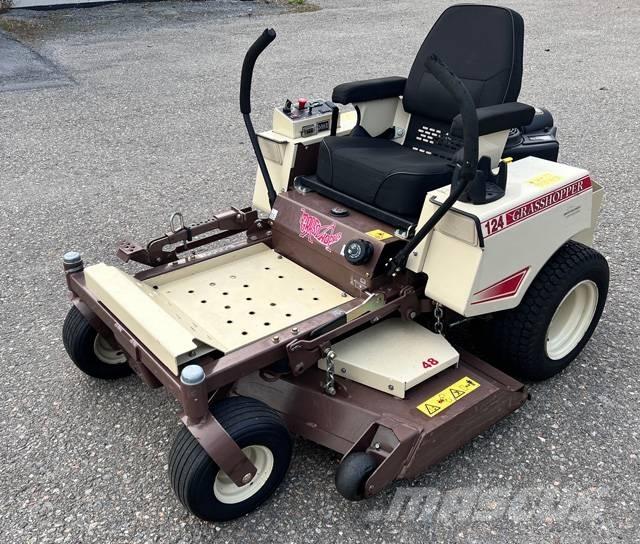 Grasshopper 124V/48R Tosaerba zero turn