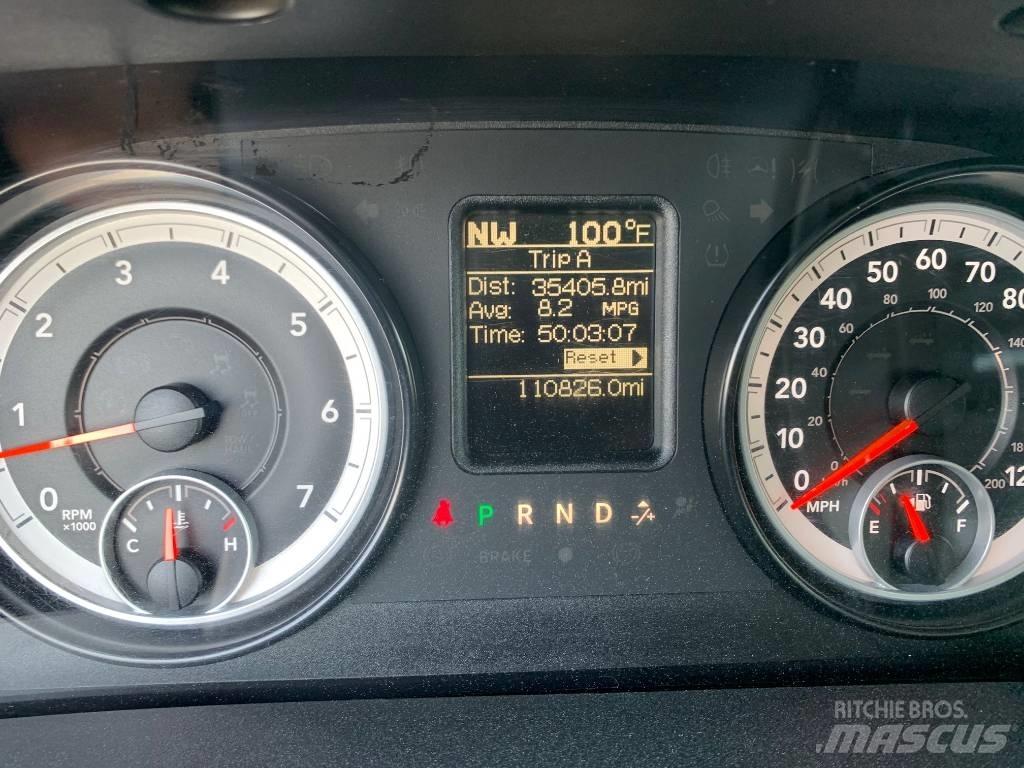 RAM 3500 TRADESMAN Camion con sponde ribaltabili