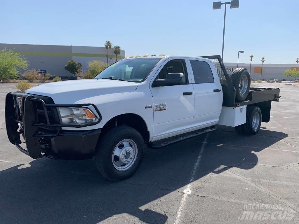 RAM 3500 TRADESMAN Camion con sponde ribaltabili