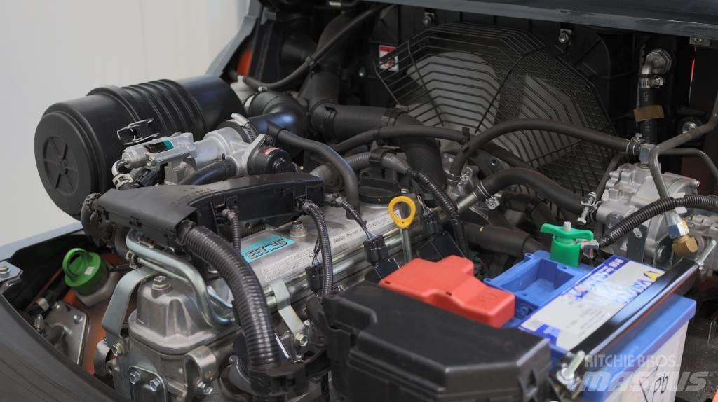 Toyota 8 FGF 15 Carrelli elevatori GPL
