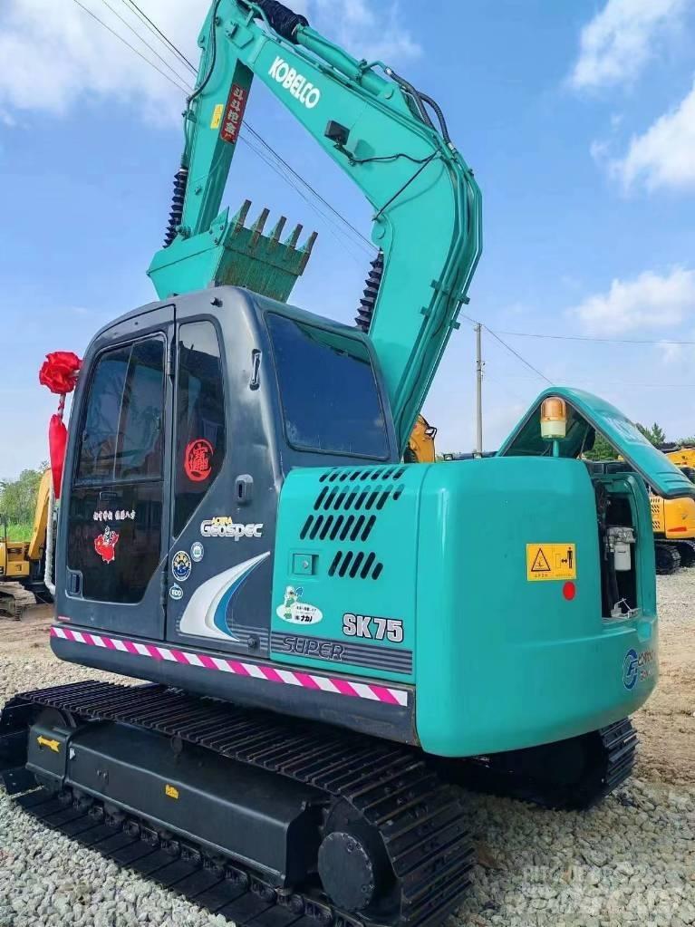 Kobelco SK 75 Escavatori cingolati
