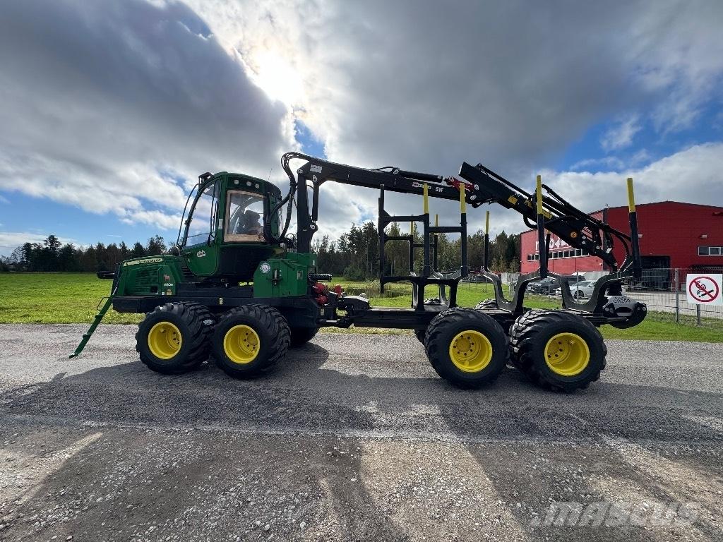John Deere 810 E Forwarder