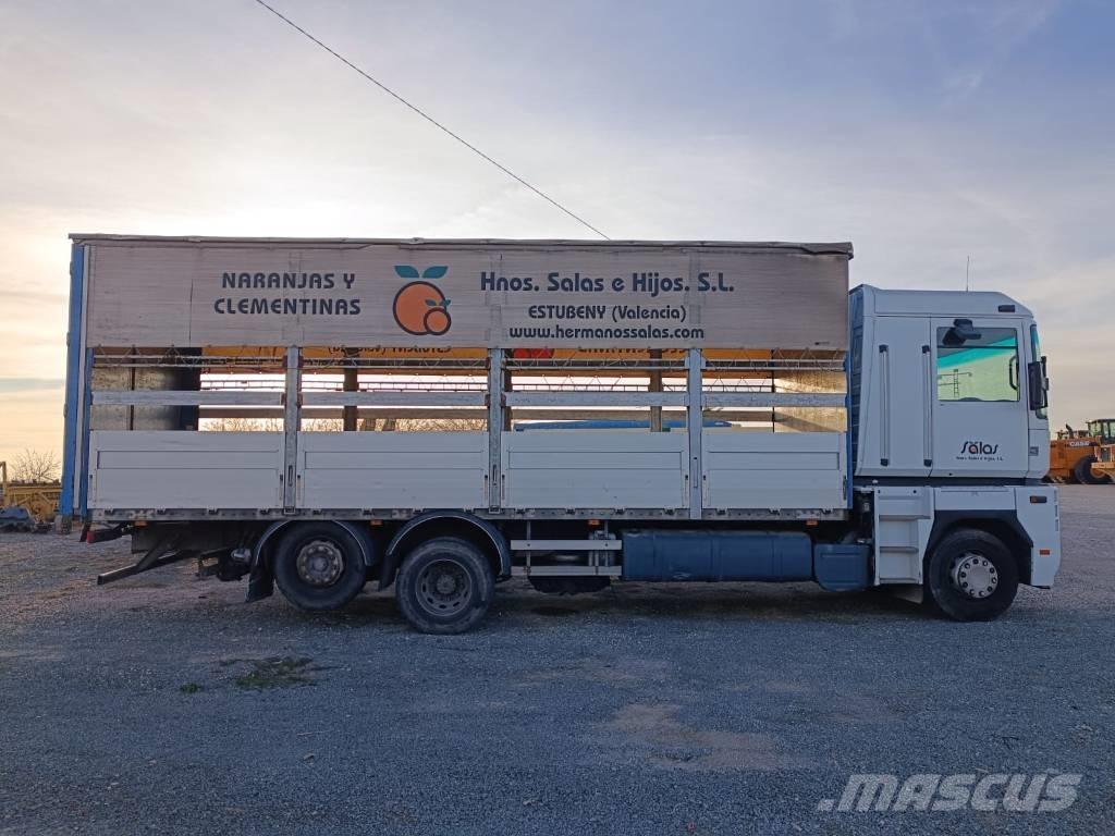 Renault Magnum 440 Camion con sponde ribaltabili
