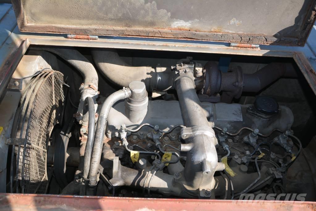 Hitachi KH 125-3 Gru cingolate