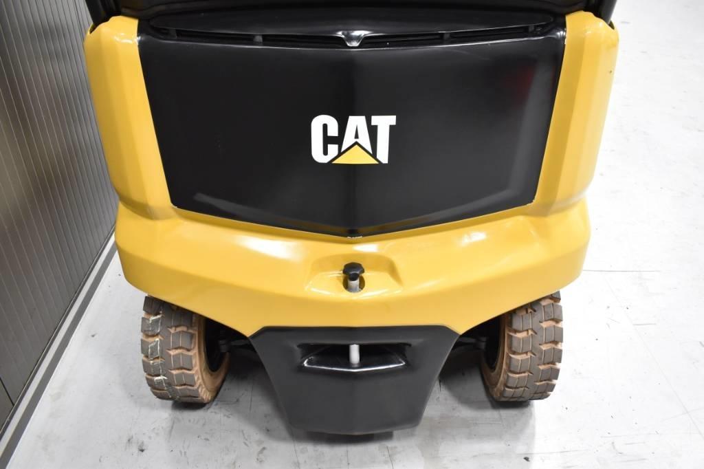 CAT EP 30 CN Carrelli elevatori elettrici