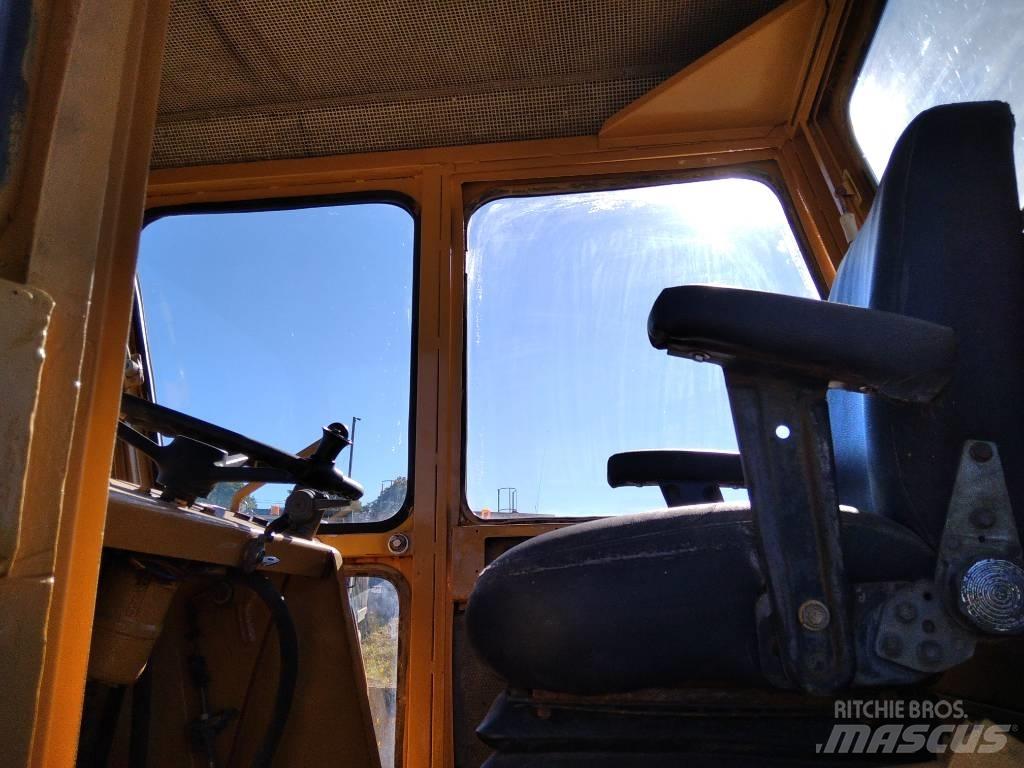 Bomag BW 212 Rulli monotamburo