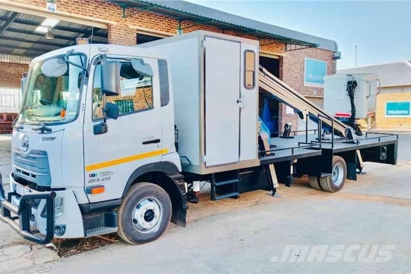 UD Croner MKE 210 Camion altro