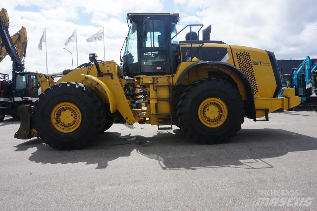 CAT 980M Pale gommate