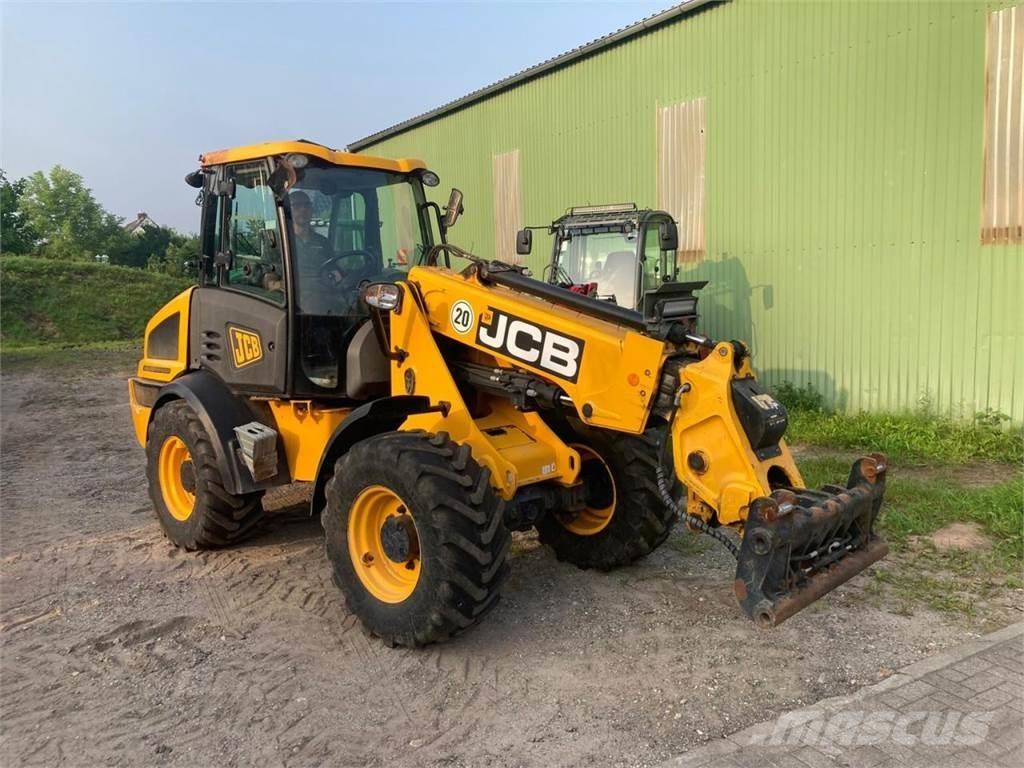 JCB TM 220 Sollevatori telescopici per agricoltura