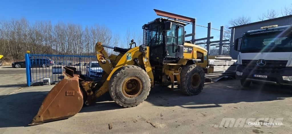 CAT 924 K Pale gommate