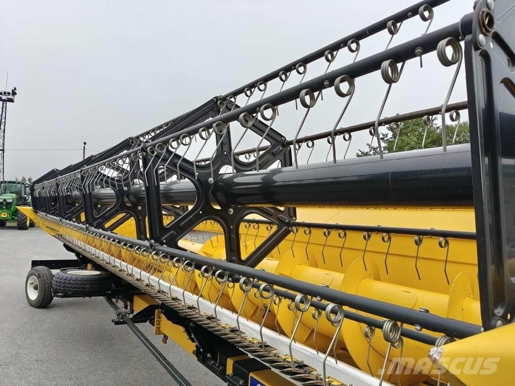 New Holland CX 8.90 Mietitrebbiatrici