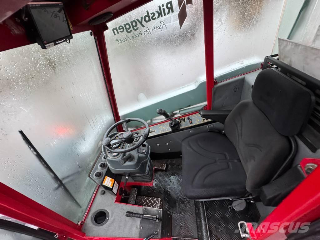 Timan Tool-Trac 245 Veicoli utilitari