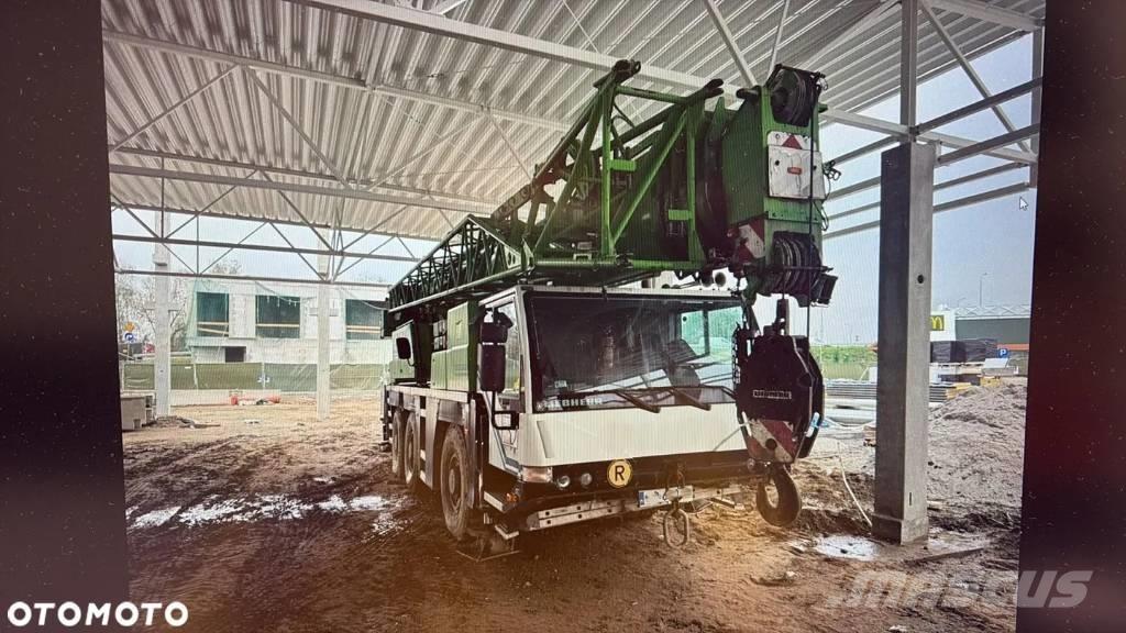 Liebherr LTM 1055 Gru per terreni difficili