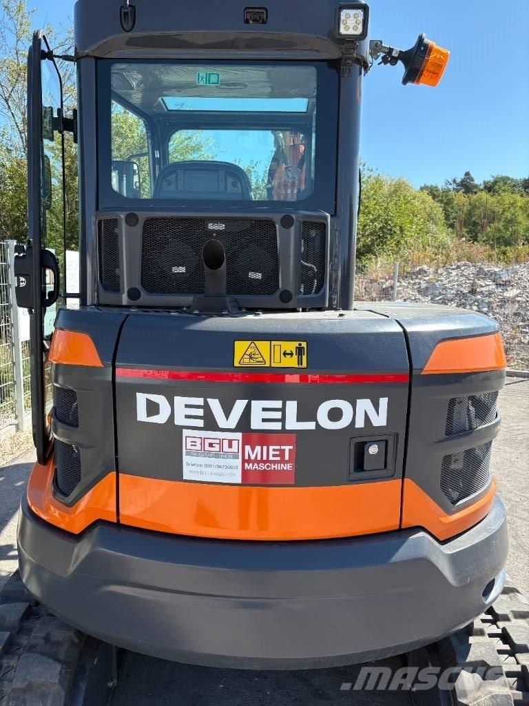 Develon DX 63-7 Miniescavatori