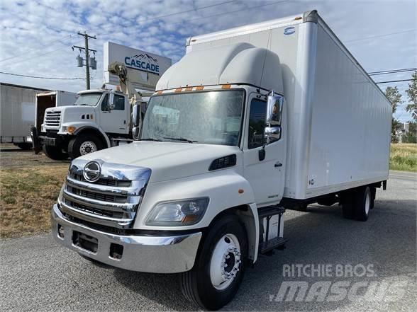 Hino 338 Camion cassonati