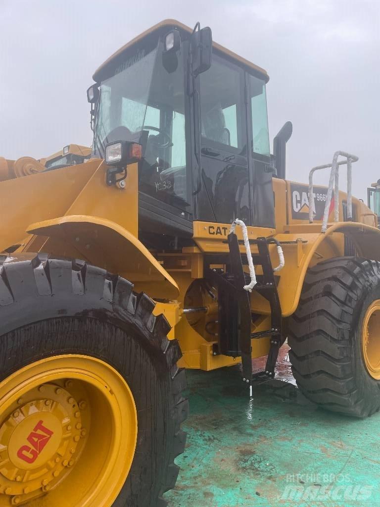CAT 966 H Pale gommate
