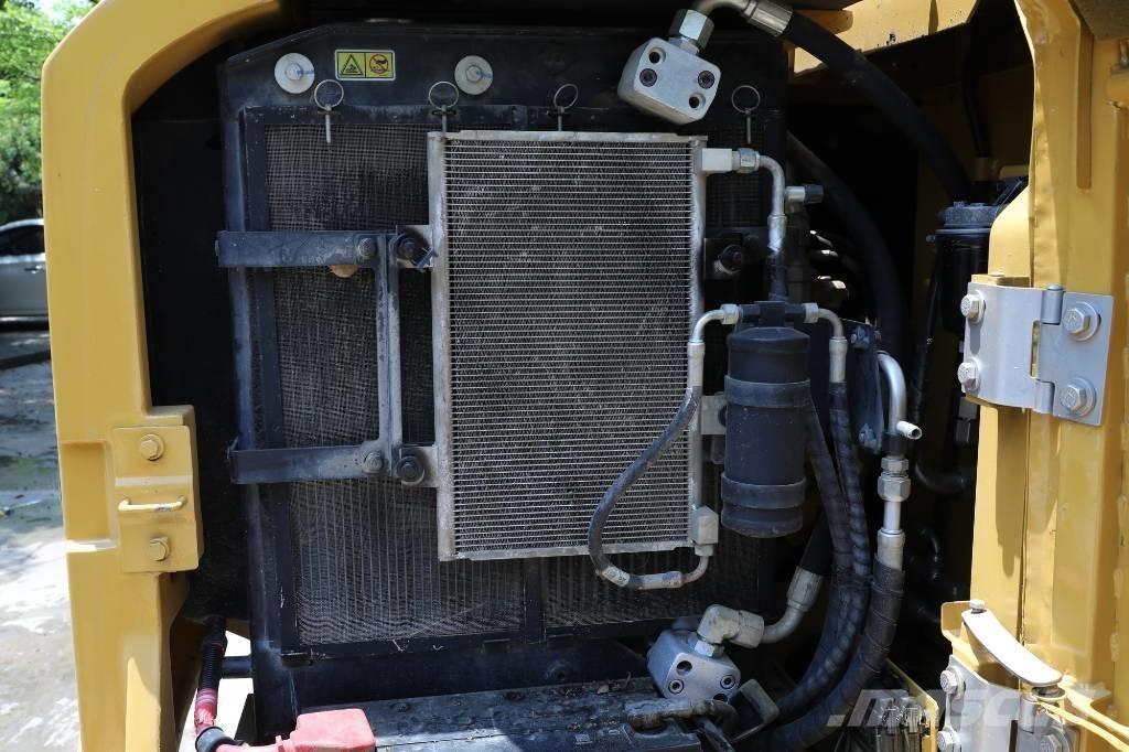 CAT 305.5E2 Miniescavatori