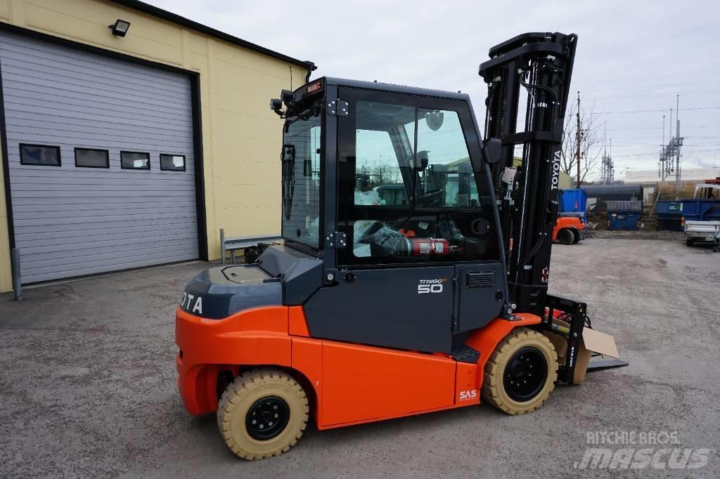 Toyota 8FBMT50 Carrelli elevatori elettrici