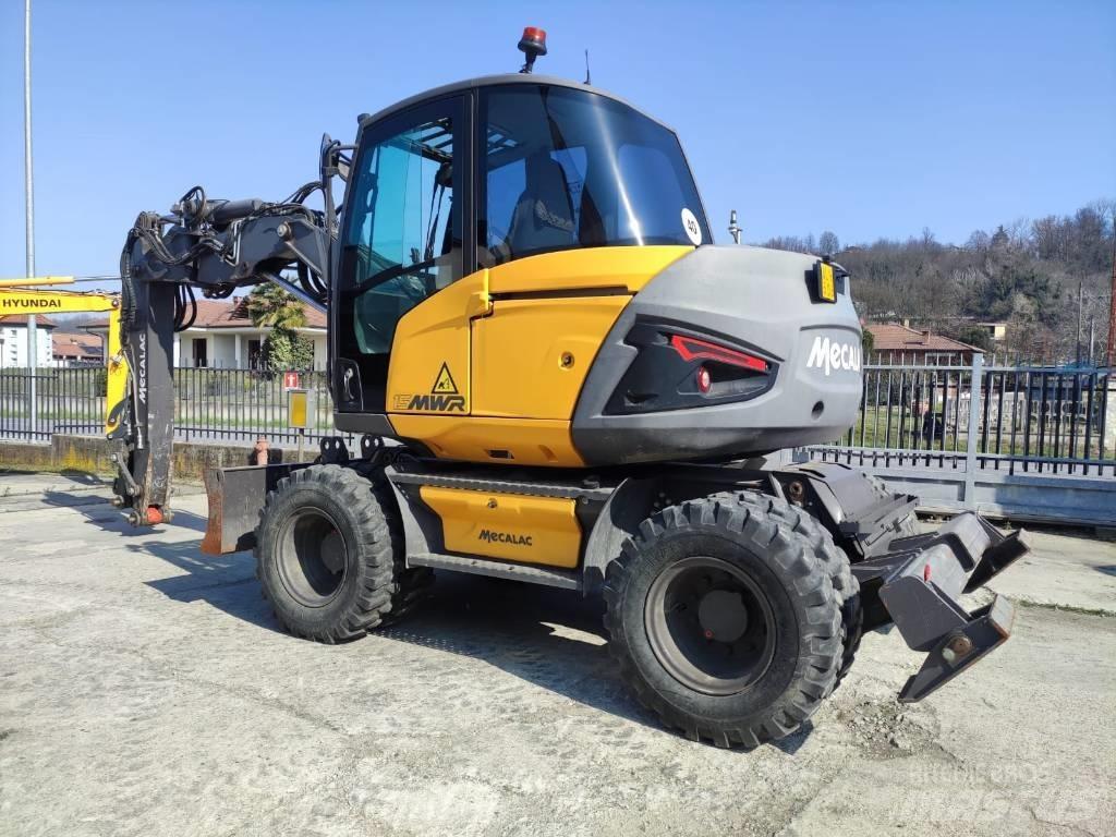 Mecalac 15 MWR Escavatori gommati