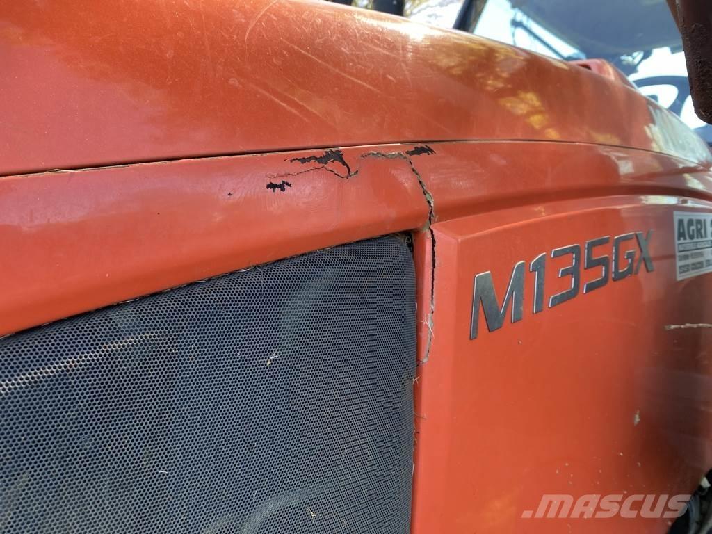 Kubota M 135 GX Trattori