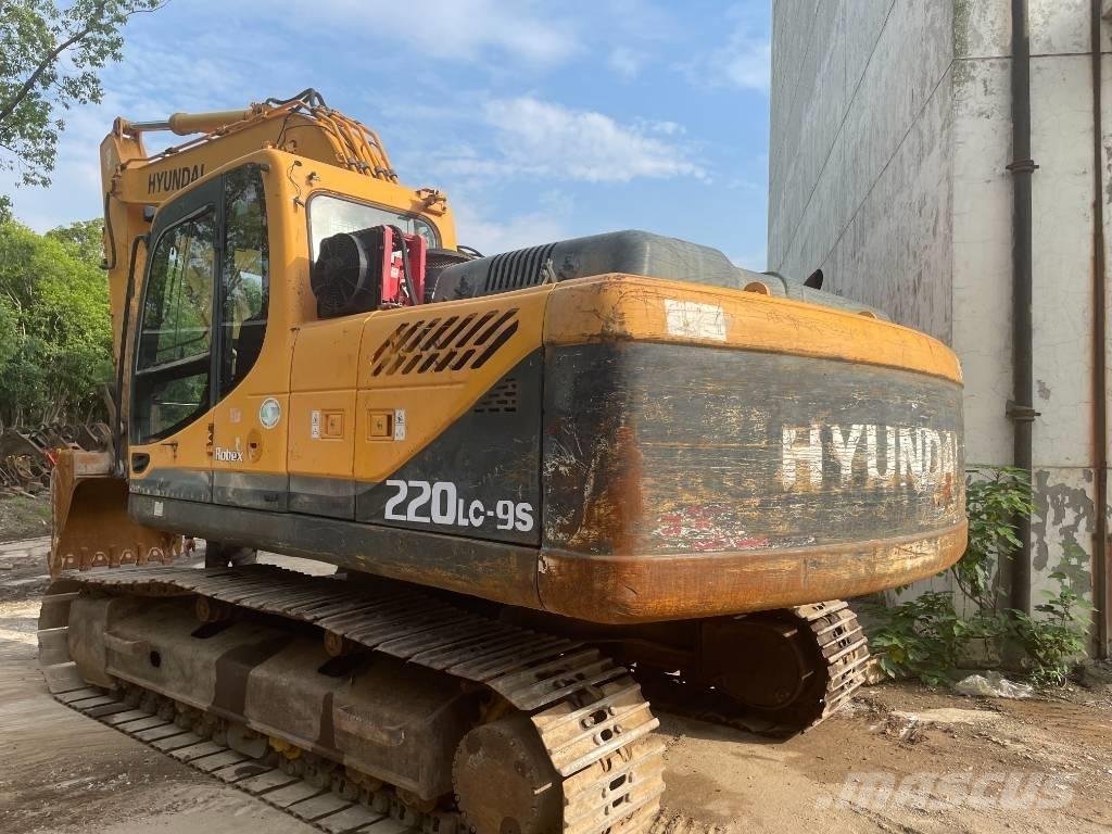 Hyundai 220LC-9S Escavatori cingolati