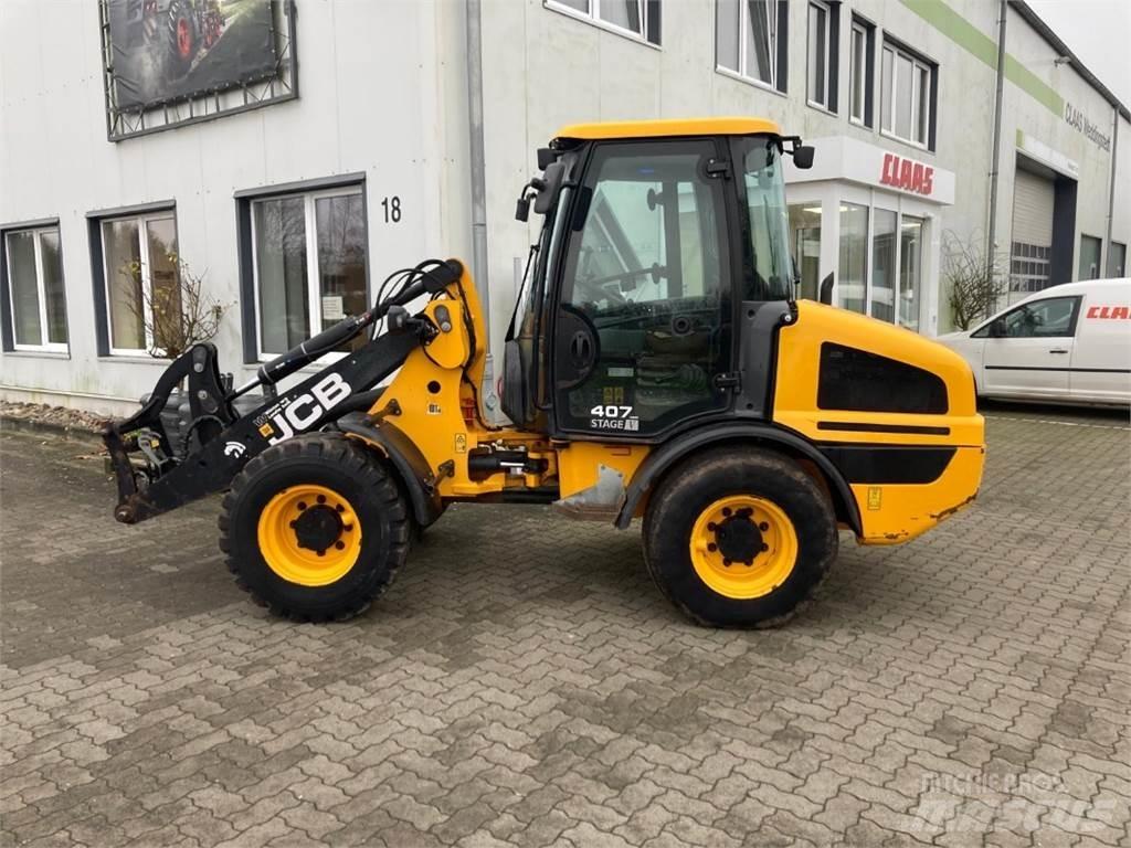 JCB 407 Pale gommate