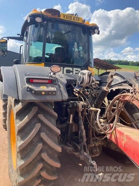JCB Fastrac 4220 Trattori