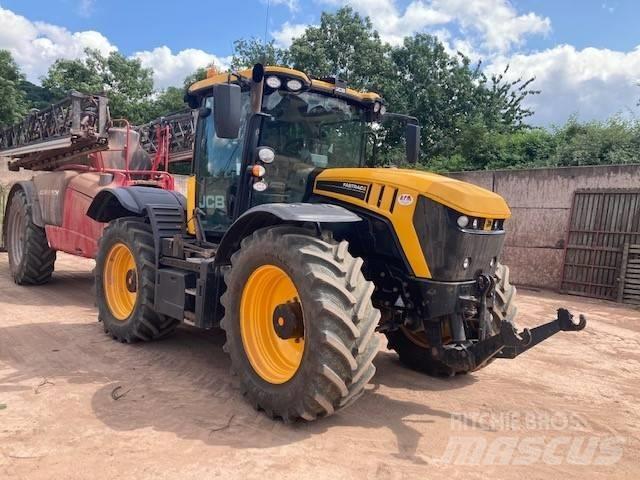 JCB Fastrac 4220 Trattori