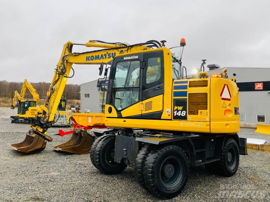 Komatsu PW148-11 Escavatori gommati