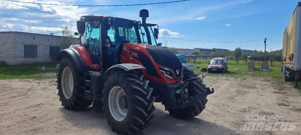 Valtra T-175 A Trattori