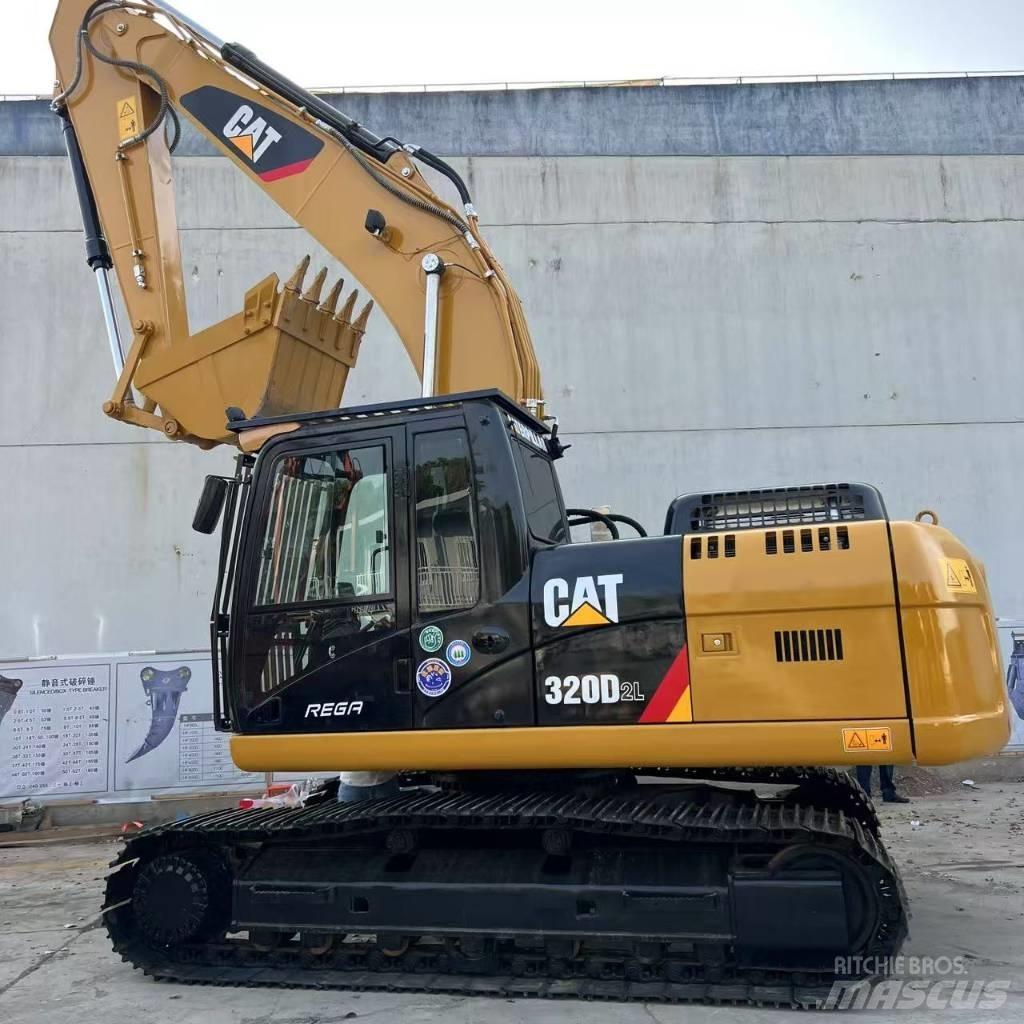CAT 320D2 Escavatori cingolati