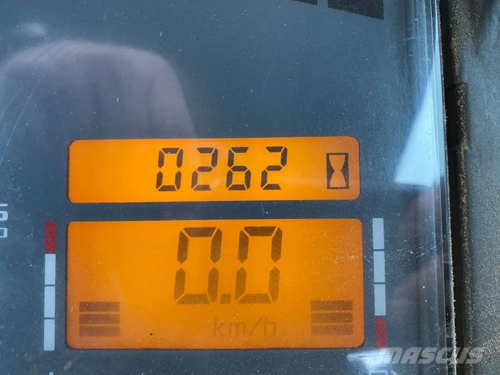 CLAAS Ares 836 RZ Trattori