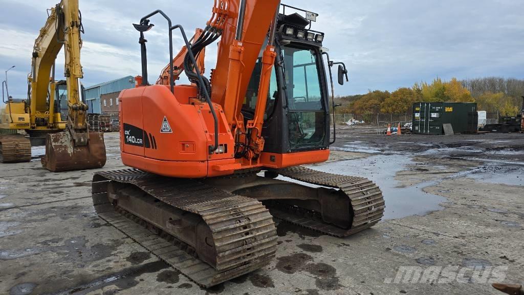 Doosan DX 140 LCR-3 Escavatori cingolati