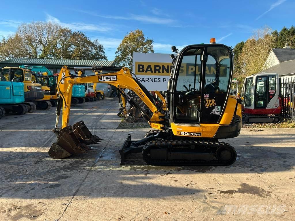 JCB 8026 CTS Miniescavatori