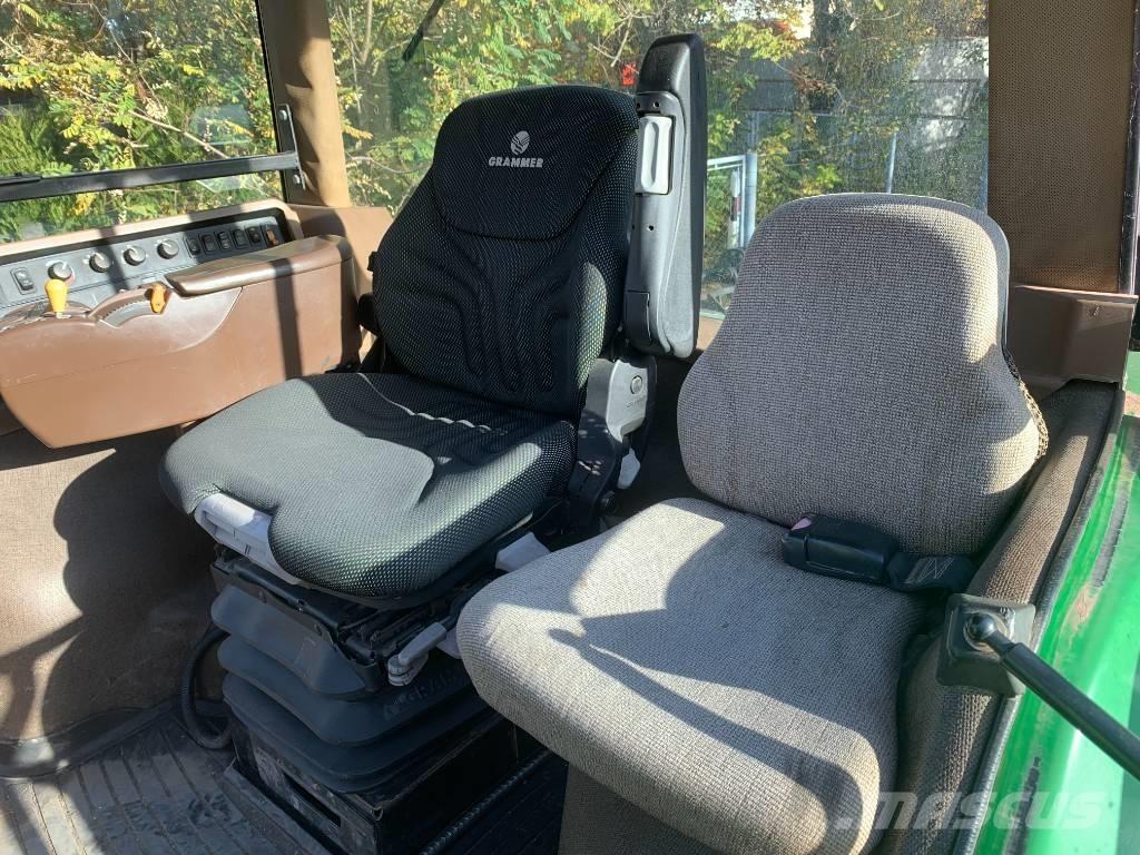 John Deere 8230 Trattori