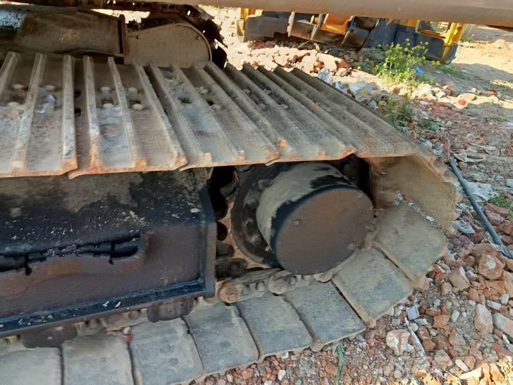 XCMG XE 150 Escavatori cingolati