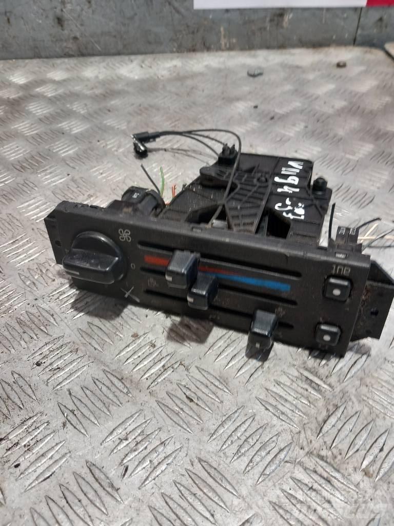 Volvo FH 12 3981311 Cabine e interni