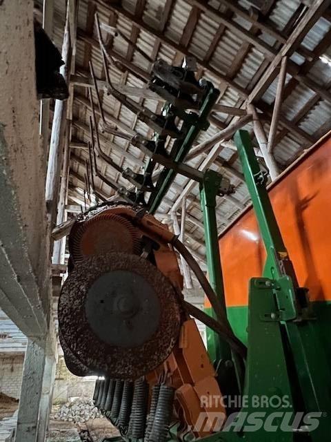 Amazone Citan 6000 Perforatrici
