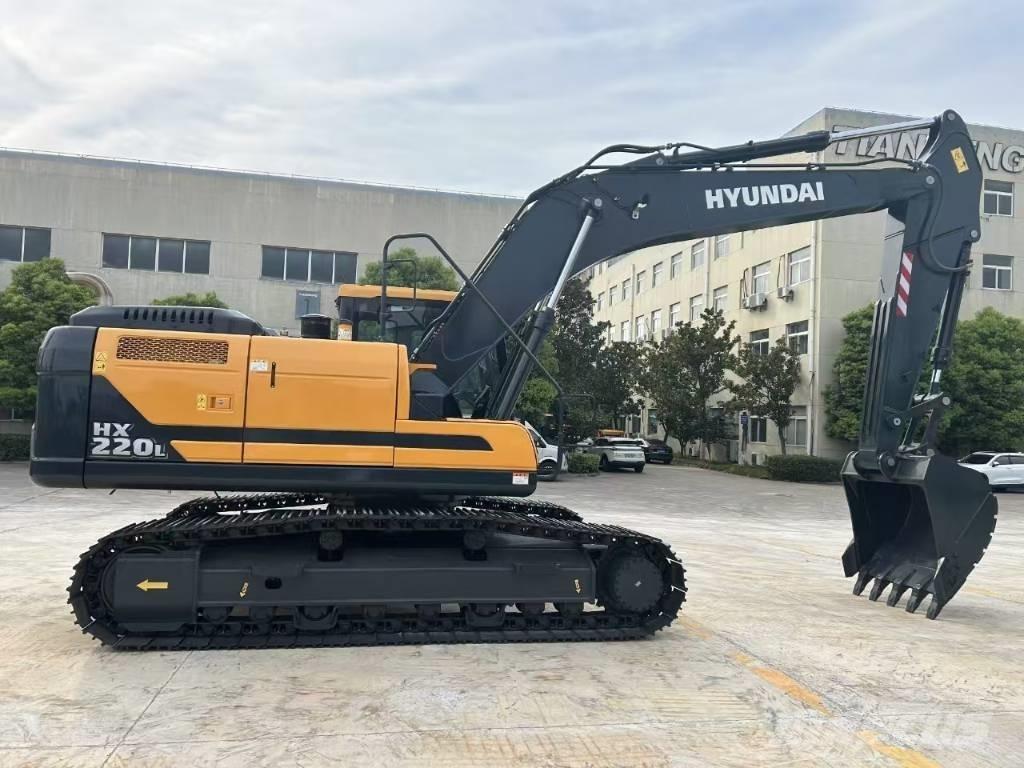 Hyundai HX 220 L Escavatori cingolati