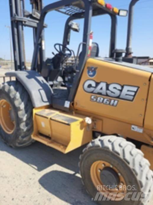 CASE 586H Elevatore per esterni