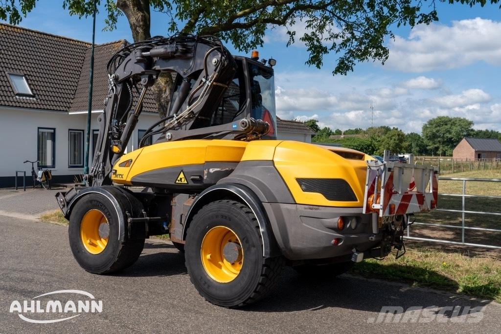 Mecalac 12 MTX Escavatori gommati