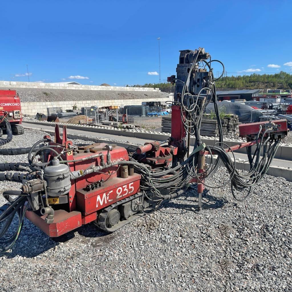 Comacchio MC 235 Altra macchina per perforazione