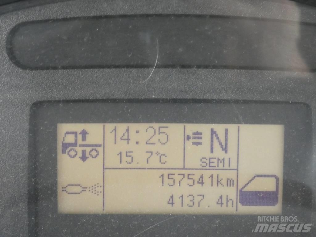 Iveco 120E 25 Camion cassonati