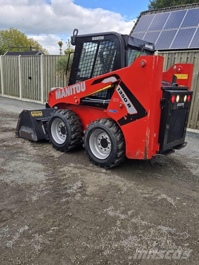 Manitou 1350 R Mini Pale Gommate