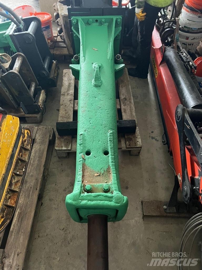 Montabert BRV 32 Martelli - frantumatori